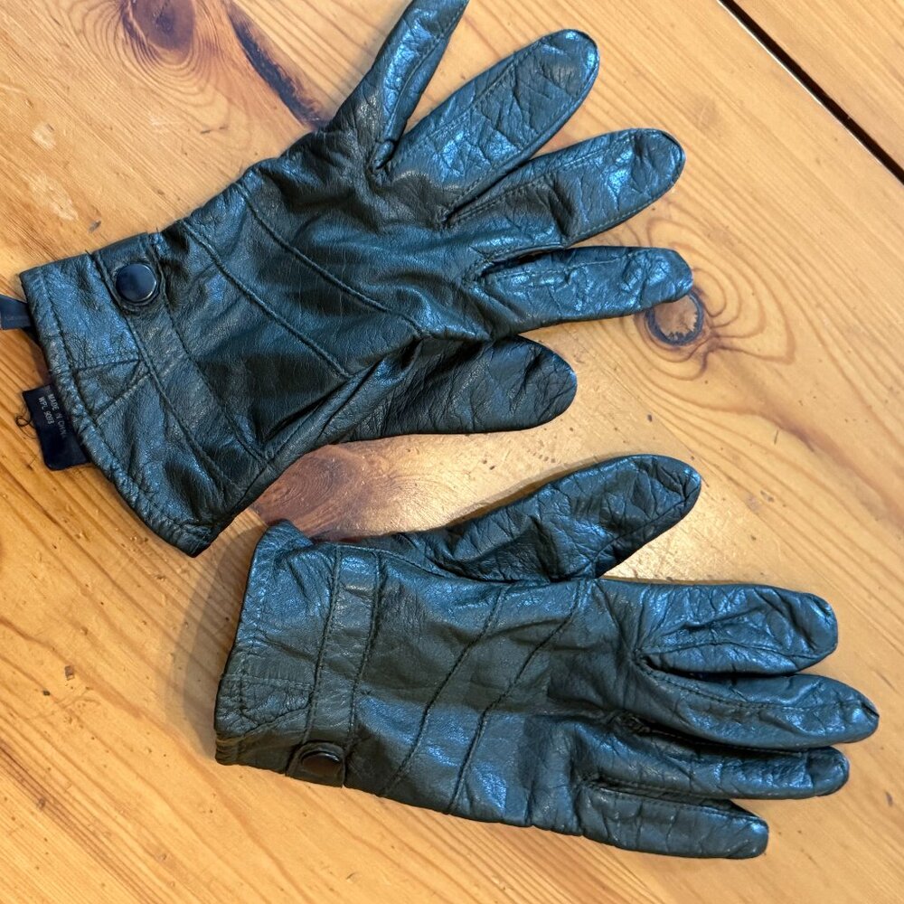Dark Hunter Green Genuine Leather and 3M Thinsulate Gloves | Ladies M